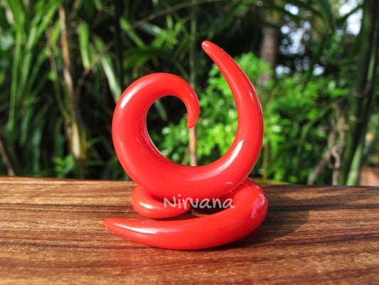 1 Pair (2 Pieces) Solid Color Radical Red Classic Spirals Ear jewelry
