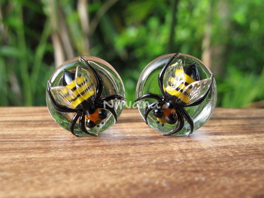 1 Pair (2 Pieces) Pyrex Glass Honey Bee Plugs One Pair Gauges