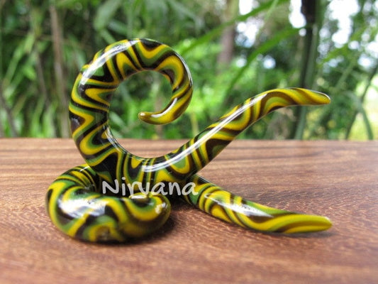 1 Pair (2 Pieces) Jamaica Snake Style Thai Spirals Glass