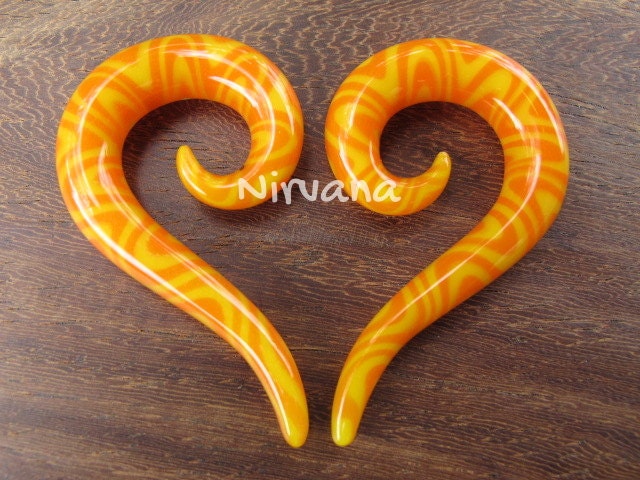 1 Pair (2 Pieces) Orange & Yellow Snake Style Thai Spirals Glass
