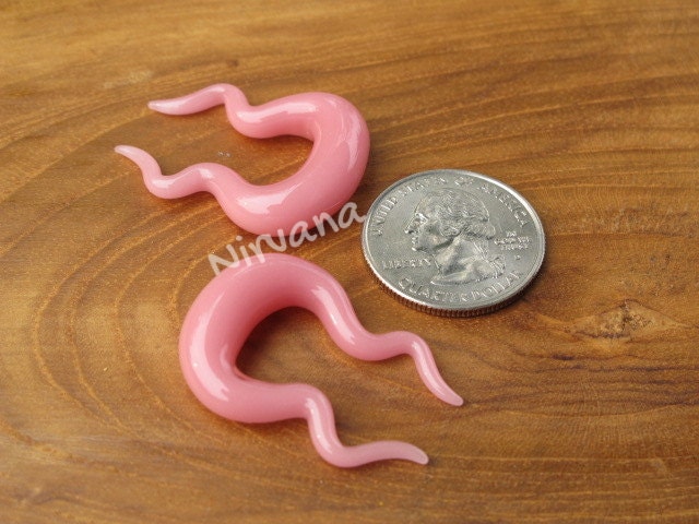 1 Pair (2 Pieces) Solid Color Pink Double Omega Ear Shapes Spirals