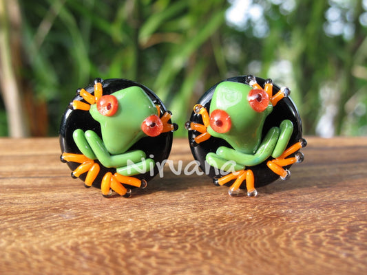 1 Pair (2 Pieces) Green Poison Tree Frog with Orange Legs on Black Plugs