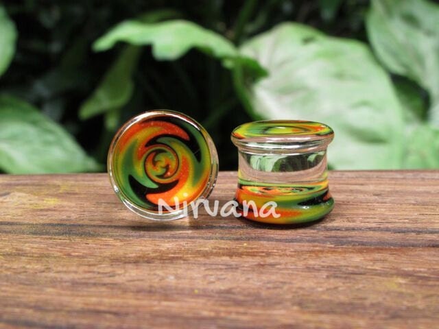 1 Pair (2 Pieces) Zig Zag Rasta on Clear Glass Plugs