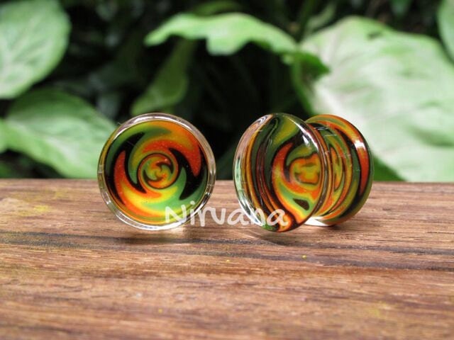 1 Pair (2 Pieces) Zig Zag Rasta on Clear Glass Plugs