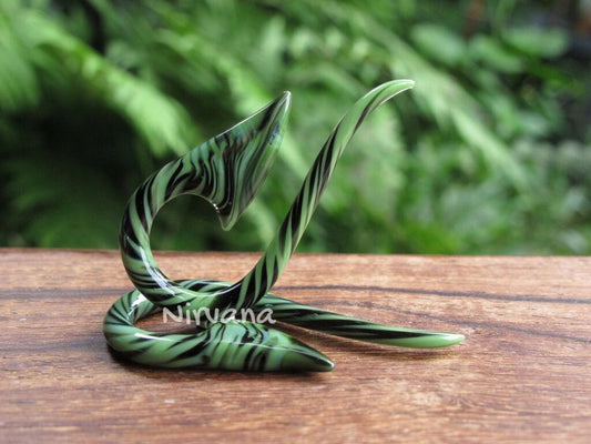 1 Pair (2 Pieces) Jade & Black Free-Style South Pacific Islands Glass Tribal Fish Hooks