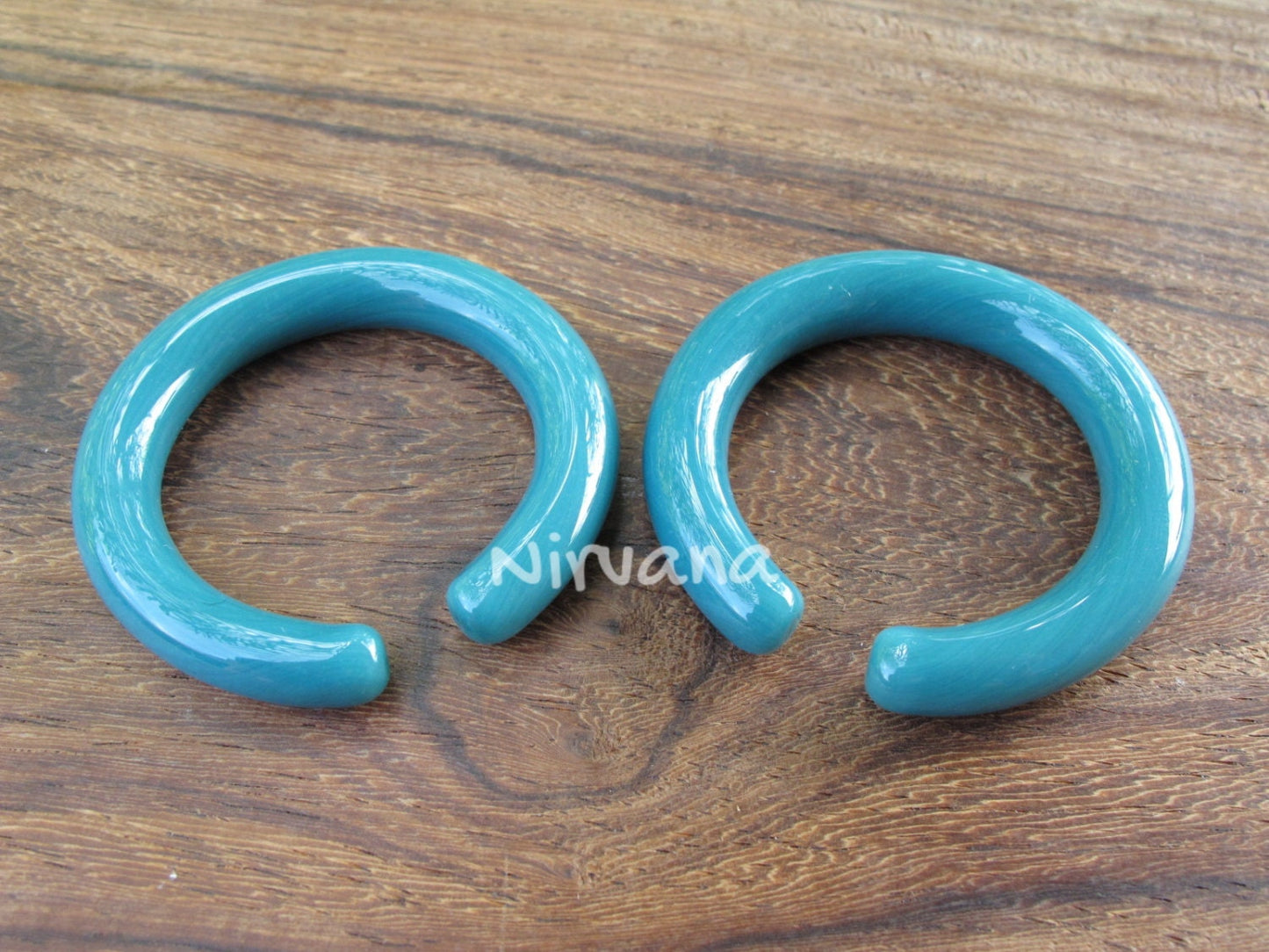 1 Pair (2 Pieces) Nirvana's Aqua Glass Hoops