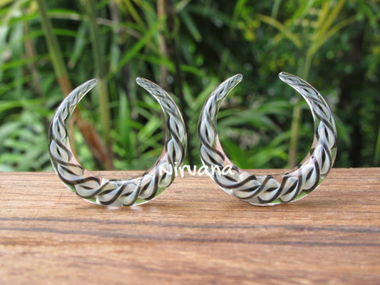 1 Pair (2 Pieces) Glass Real Silver & Black Encased Twist Septum Pinchers