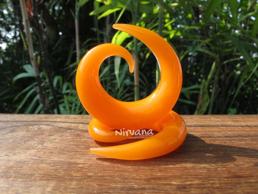 1 Pair (2 Pieces) Orange Classic Spirals