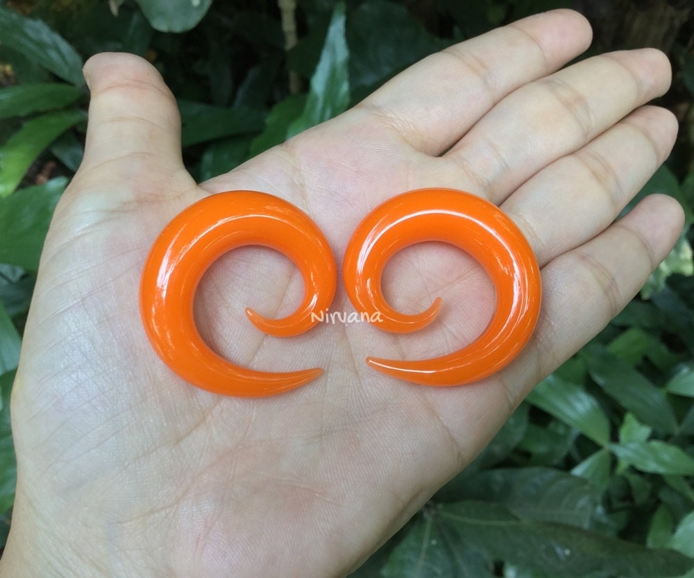 1 Pair (2 Pieces) Orange Classic Spirals