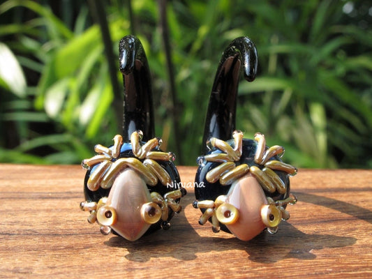 1 Pair (2 Pieces) - Earth Tone Poison Tree Frogs on Black Claws
