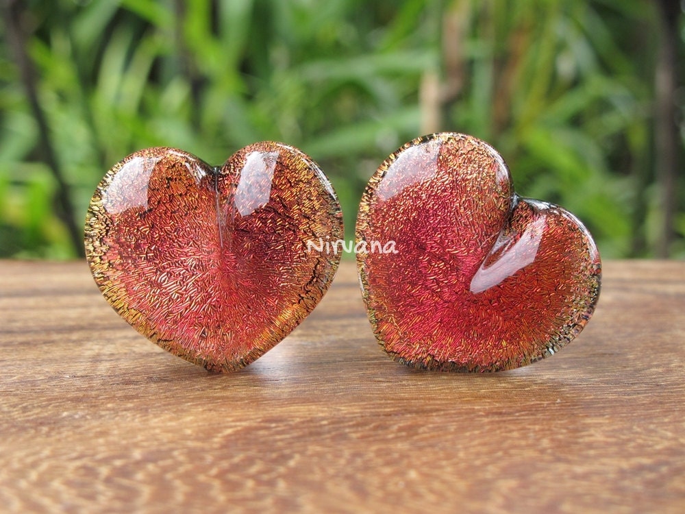 1 Pair (2 Pieces) Fire Red Dichroic Glass Heart Plugs