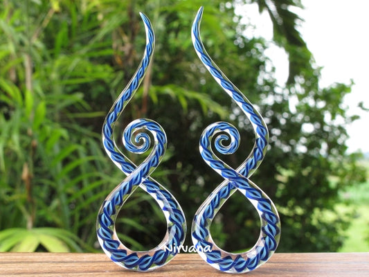 1 Pair (2 Pieces) Aqua & Cobalt Blue Twist Encased Glass Note Shapes
