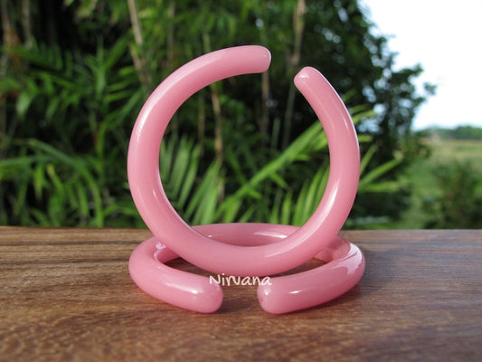 1 Pair (2 Pieces) Nirvana's Pink Glass Hoops