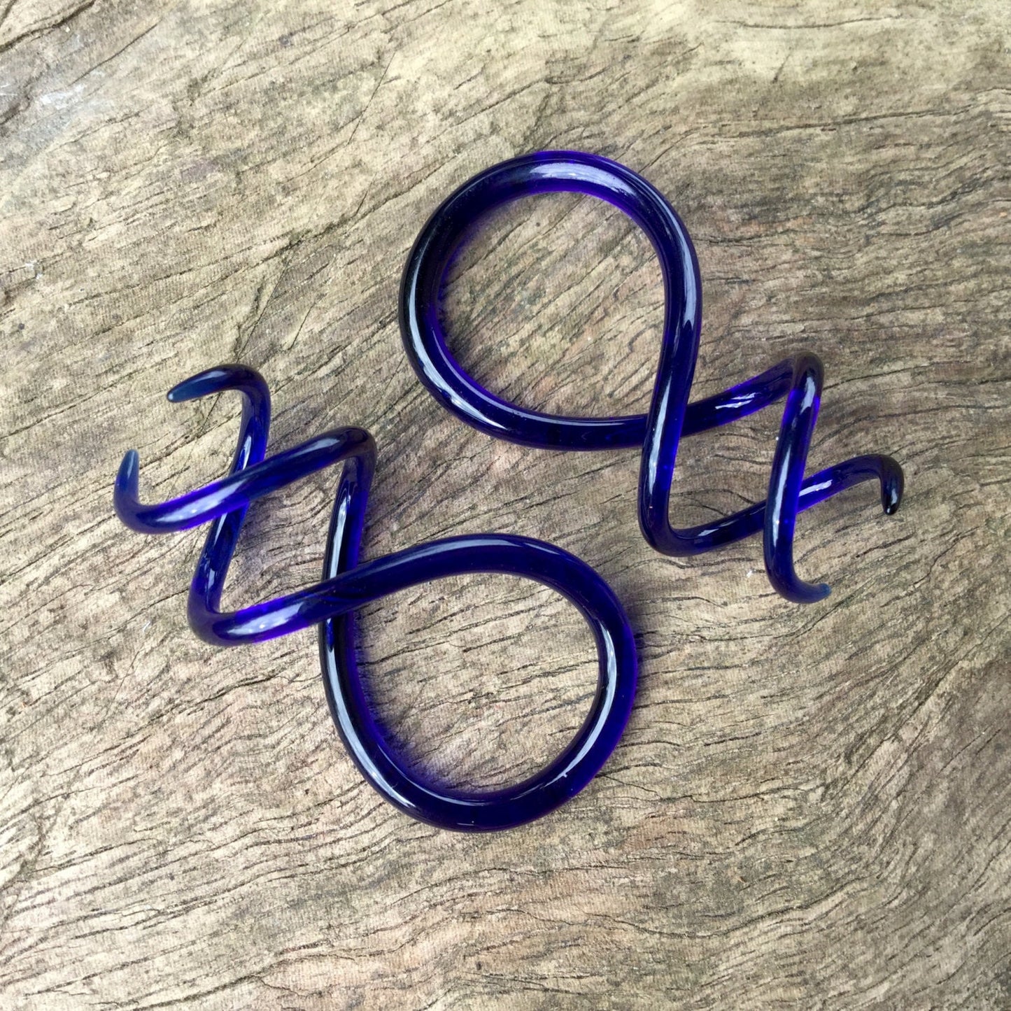 1 Pair (2 Pieces) Cobalt Blue Cork Screw Spirals